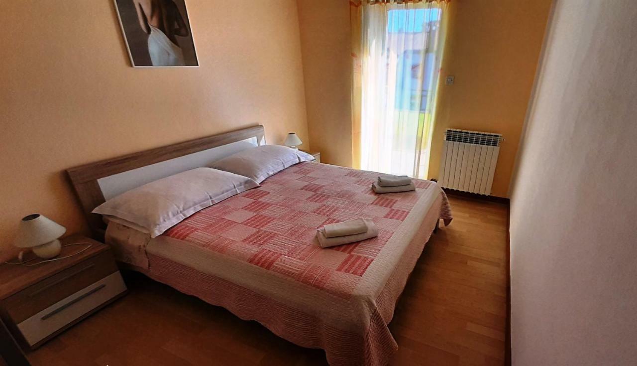 Paradise Beach Apartments Rovinj Exterior foto