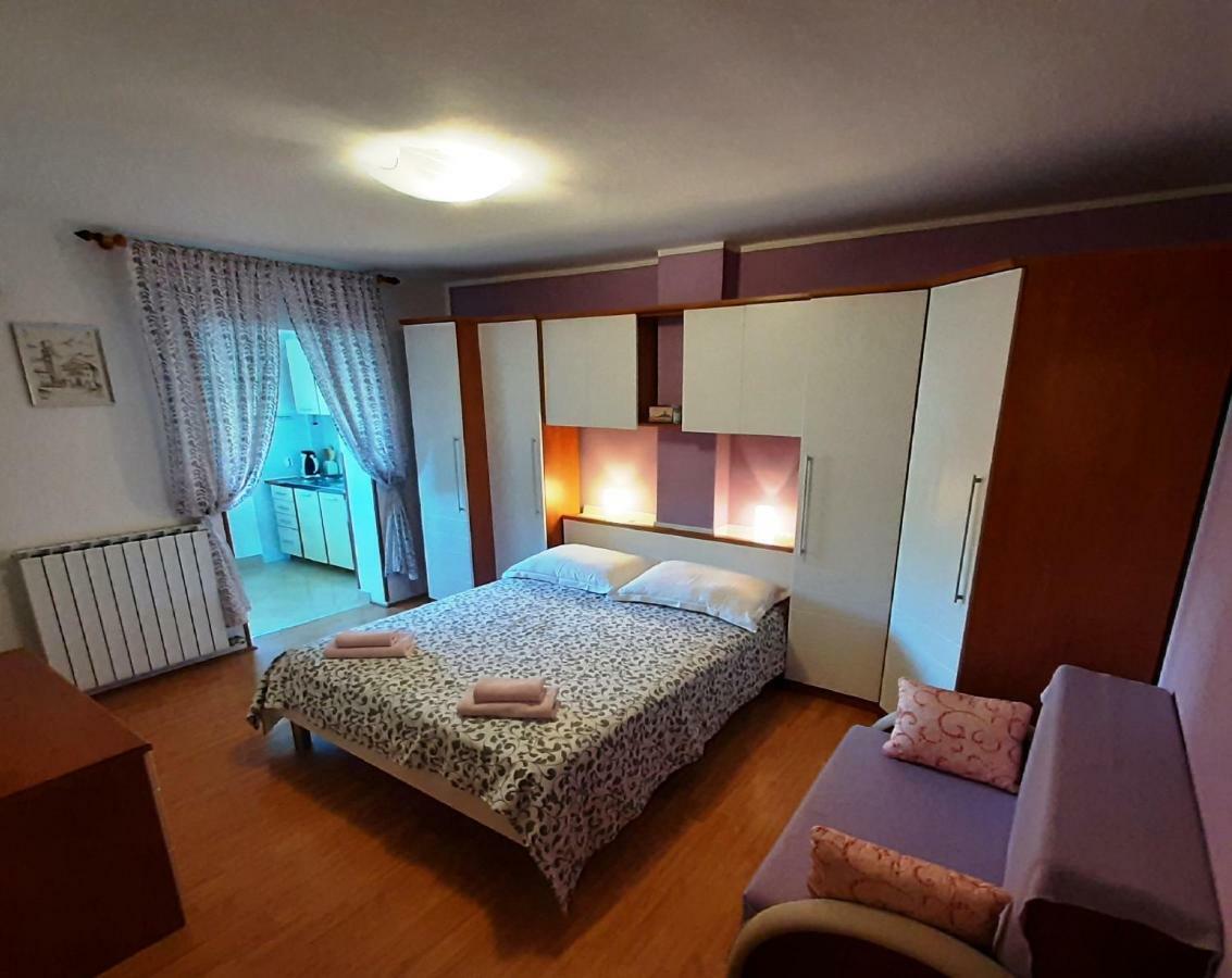 Paradise Beach Apartments Rovinj Exterior foto