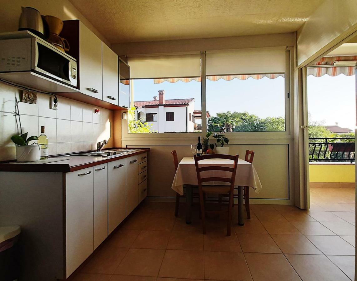 Paradise Beach Apartments Rovinj Exterior foto